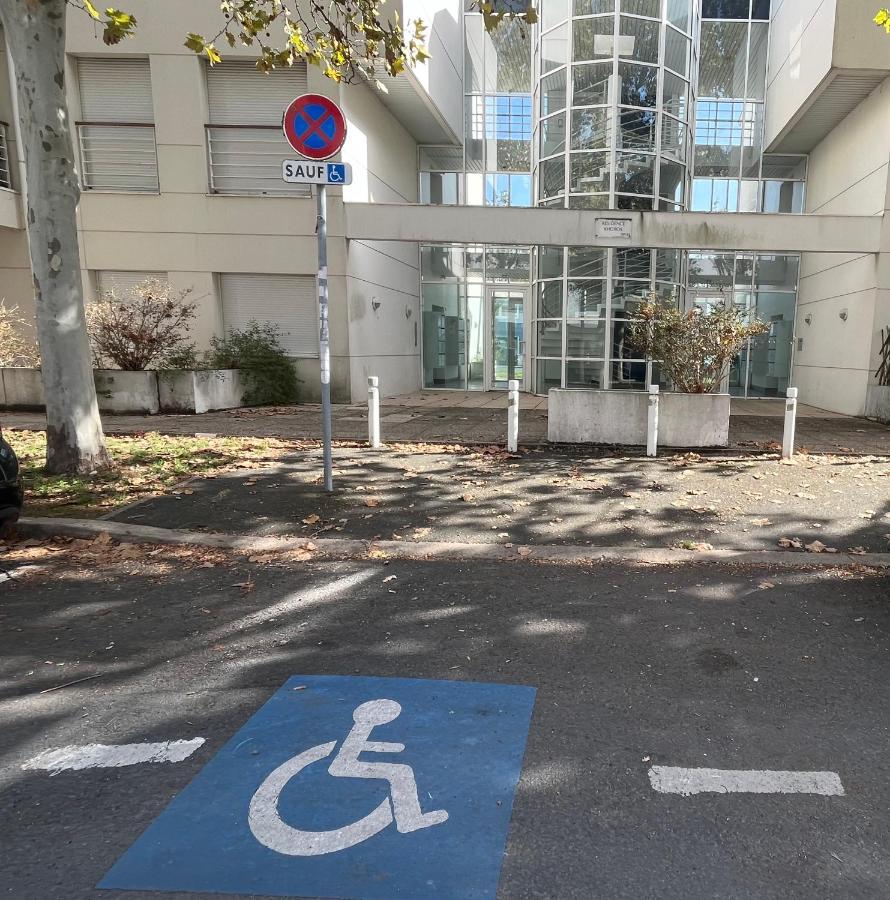 Au Coeur Du Centre Ville De La Rochelle Au Calme Avec Stationnement Gratuit Eksteriør billede